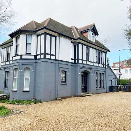Summer Breeze. 3-Bed Apartment Close To The Beach Bornemouth Extérieur photo