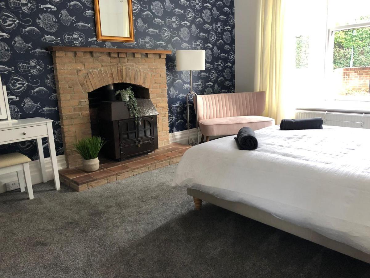 Summer Breeze. 3-Bed Apartment Close To The Beach Bornemouth Extérieur photo